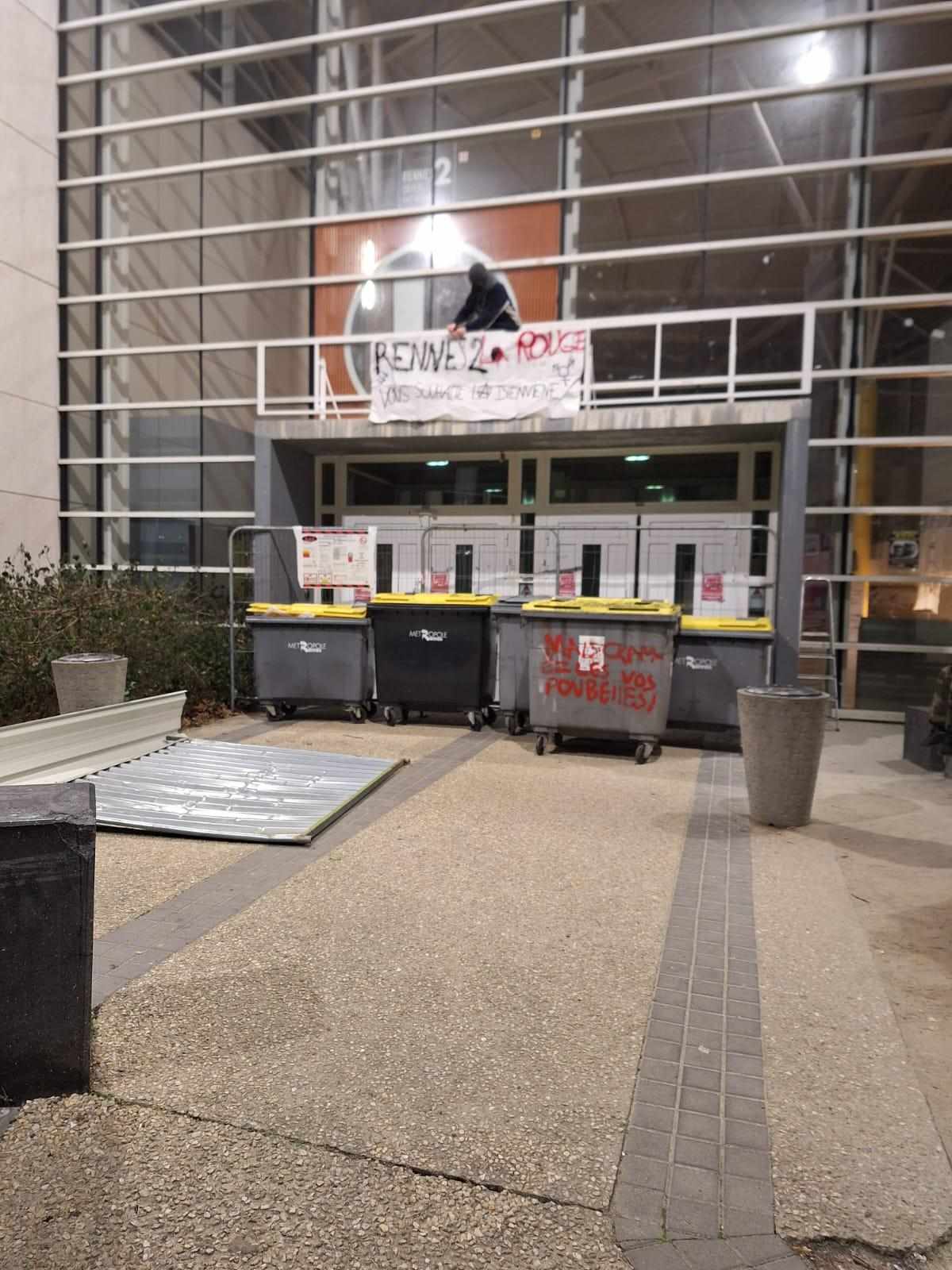 Rennes 2 : les étudiants bloquent l'université et soutiennent Georges ...