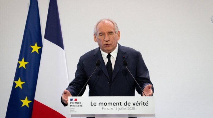 bayrou-826x459